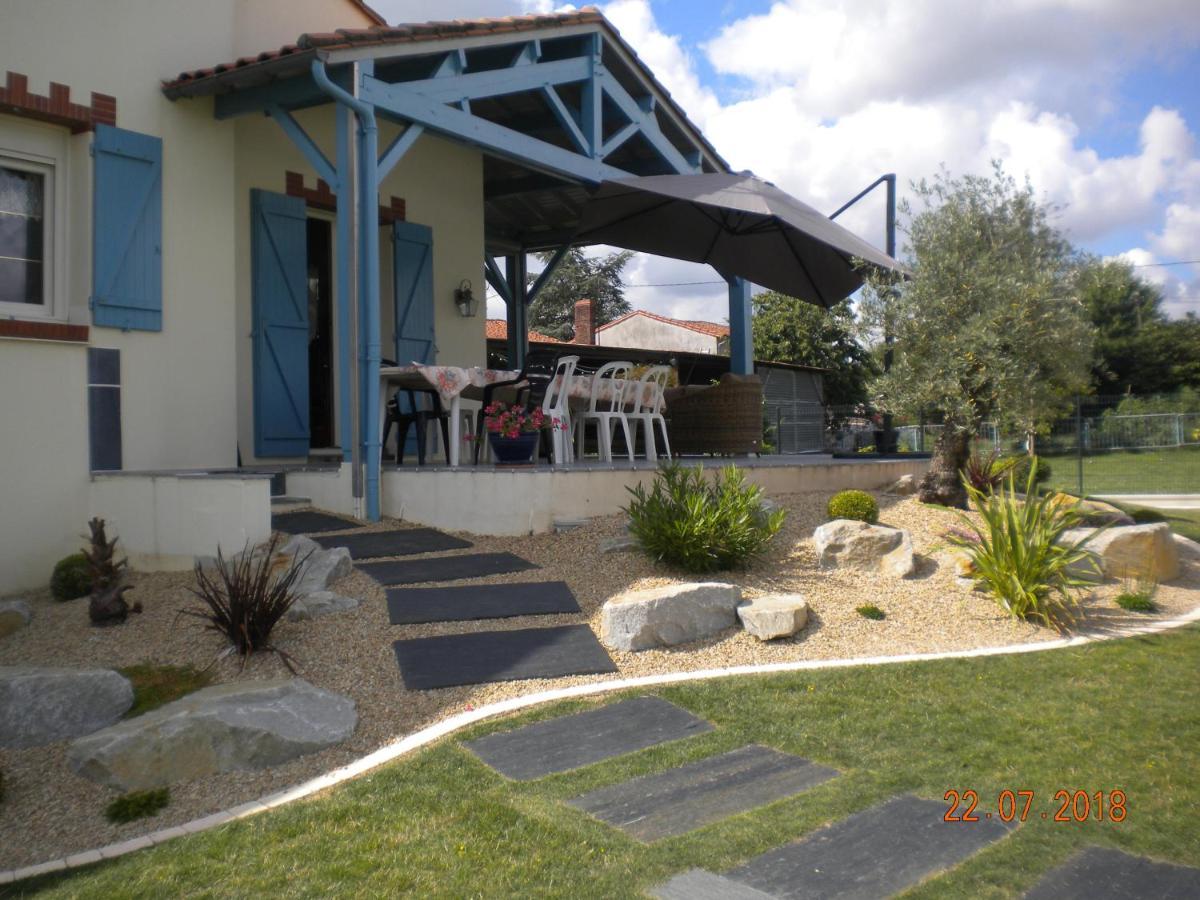 Chambres D'Hotes Au Coeur Du Vignoble Saint-Christophe-la-Couperie Εξωτερικό φωτογραφία