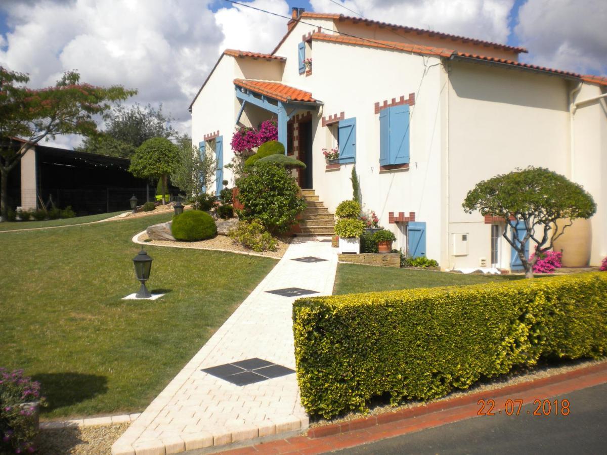 Chambres D'Hotes Au Coeur Du Vignoble Saint-Christophe-la-Couperie Εξωτερικό φωτογραφία
